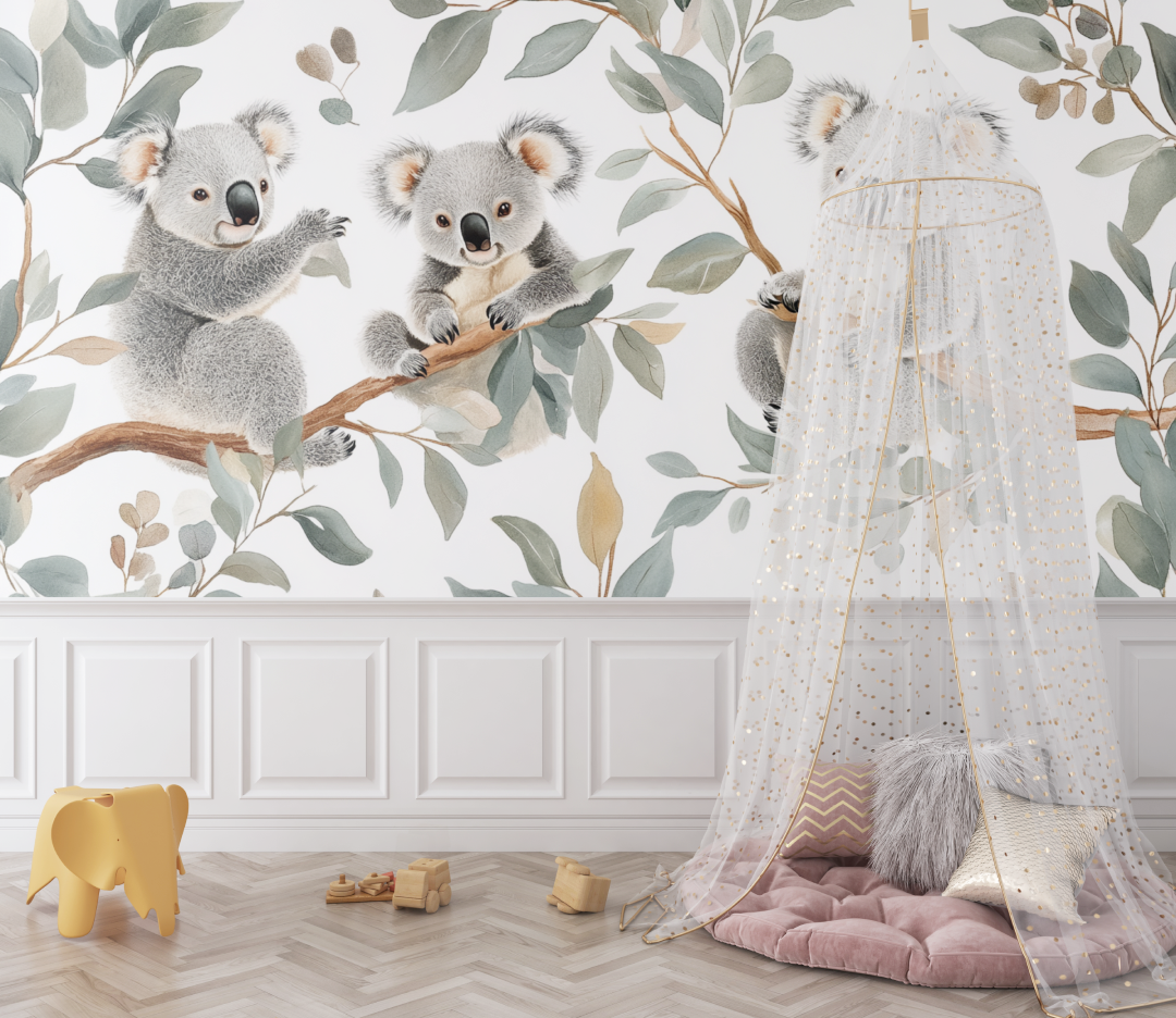 Papier peint koala dans les feuillages givres bebe